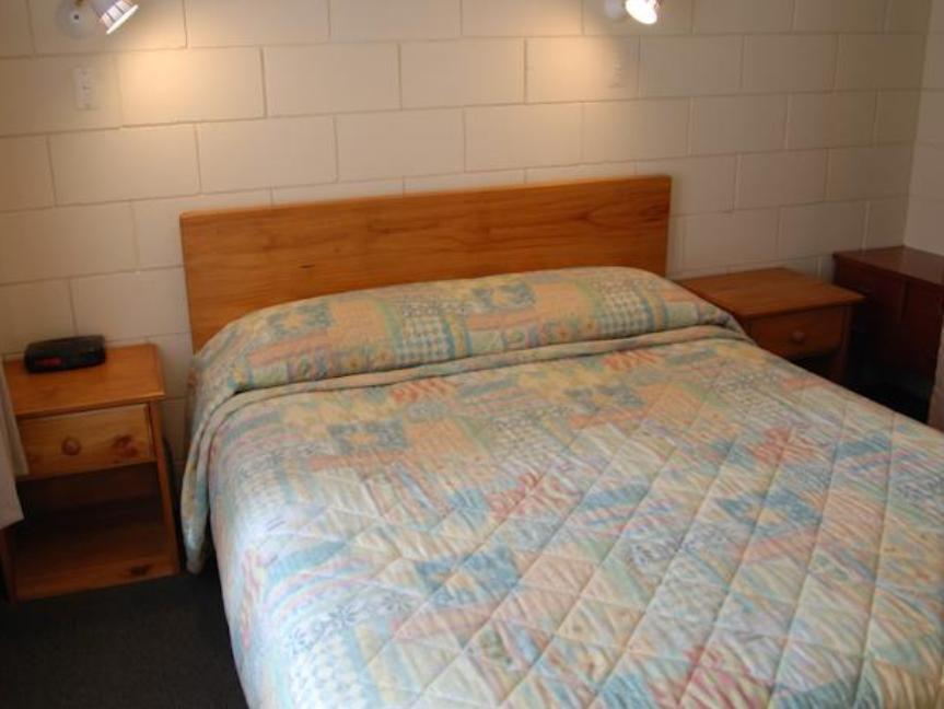 Manhattan Lodge Motel Hamilton Extérieur photo